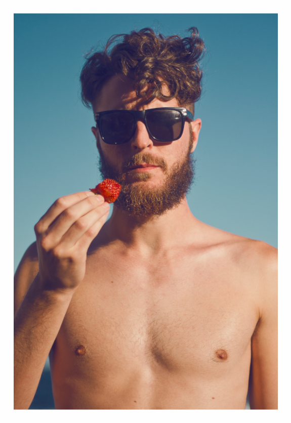 Main image Strawberry, 2014 – 30×20cm